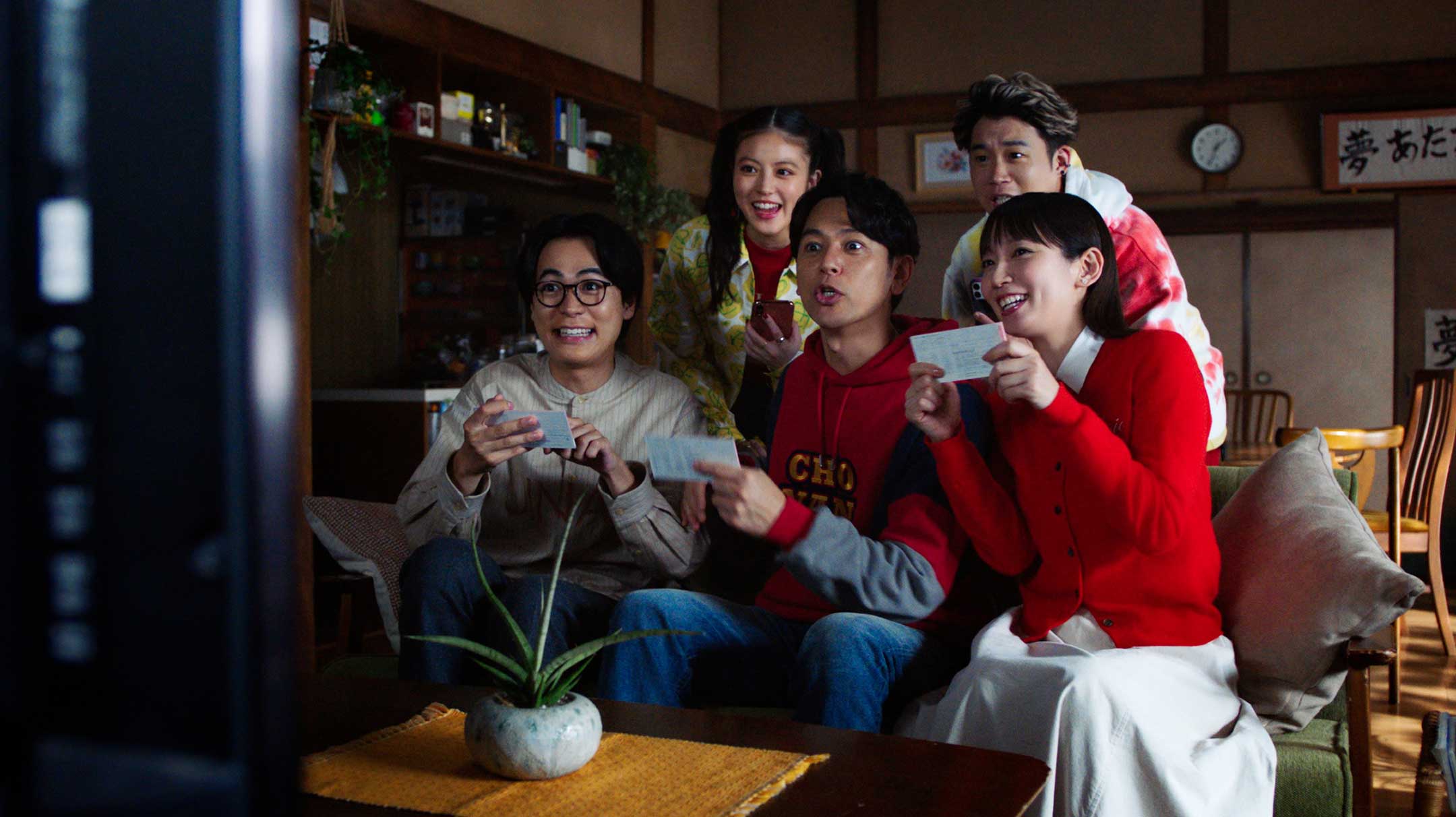 CM動画を再生する