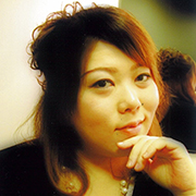 御園生 瞳さん